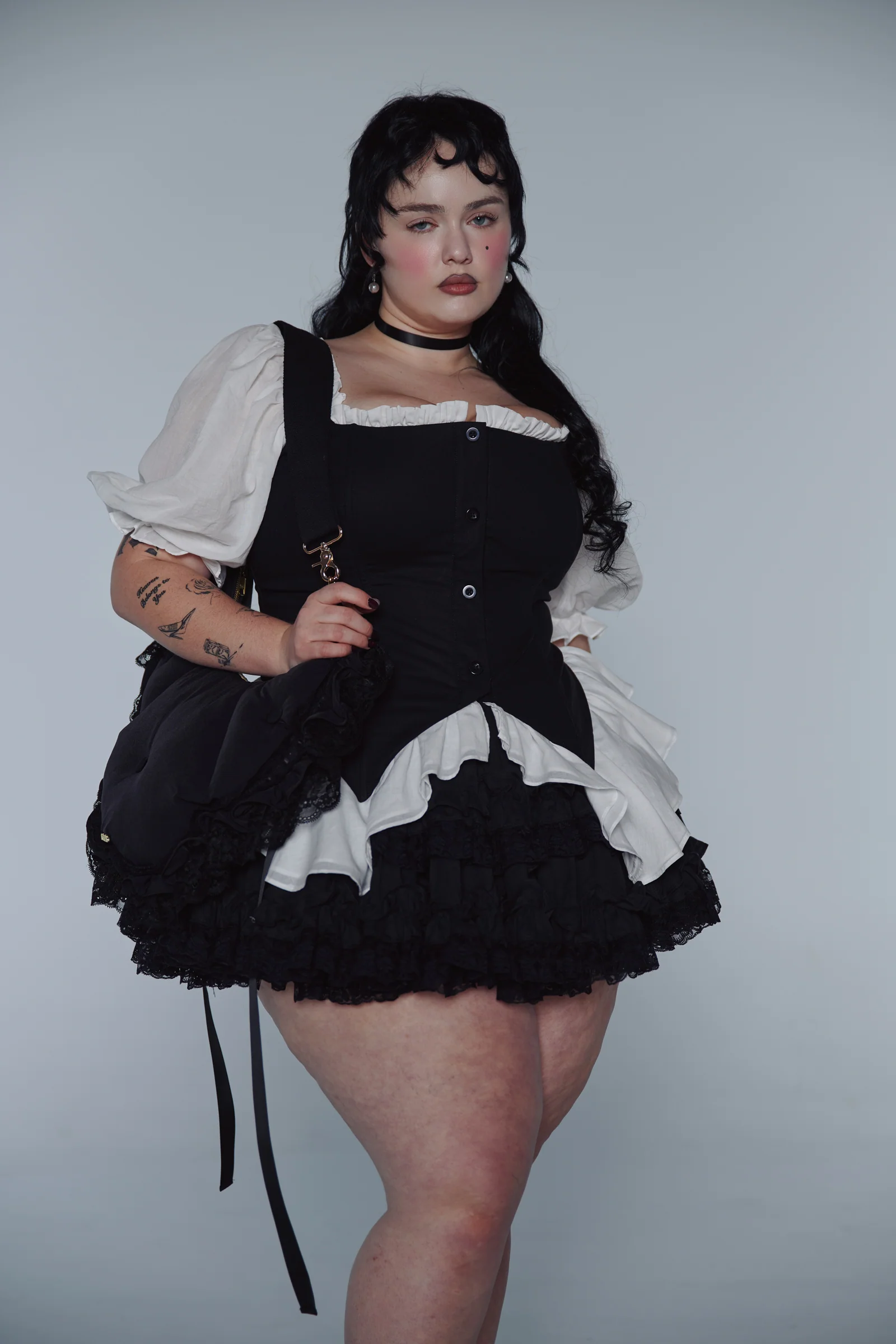 The Caviar Bum Roll Bag - Image 5