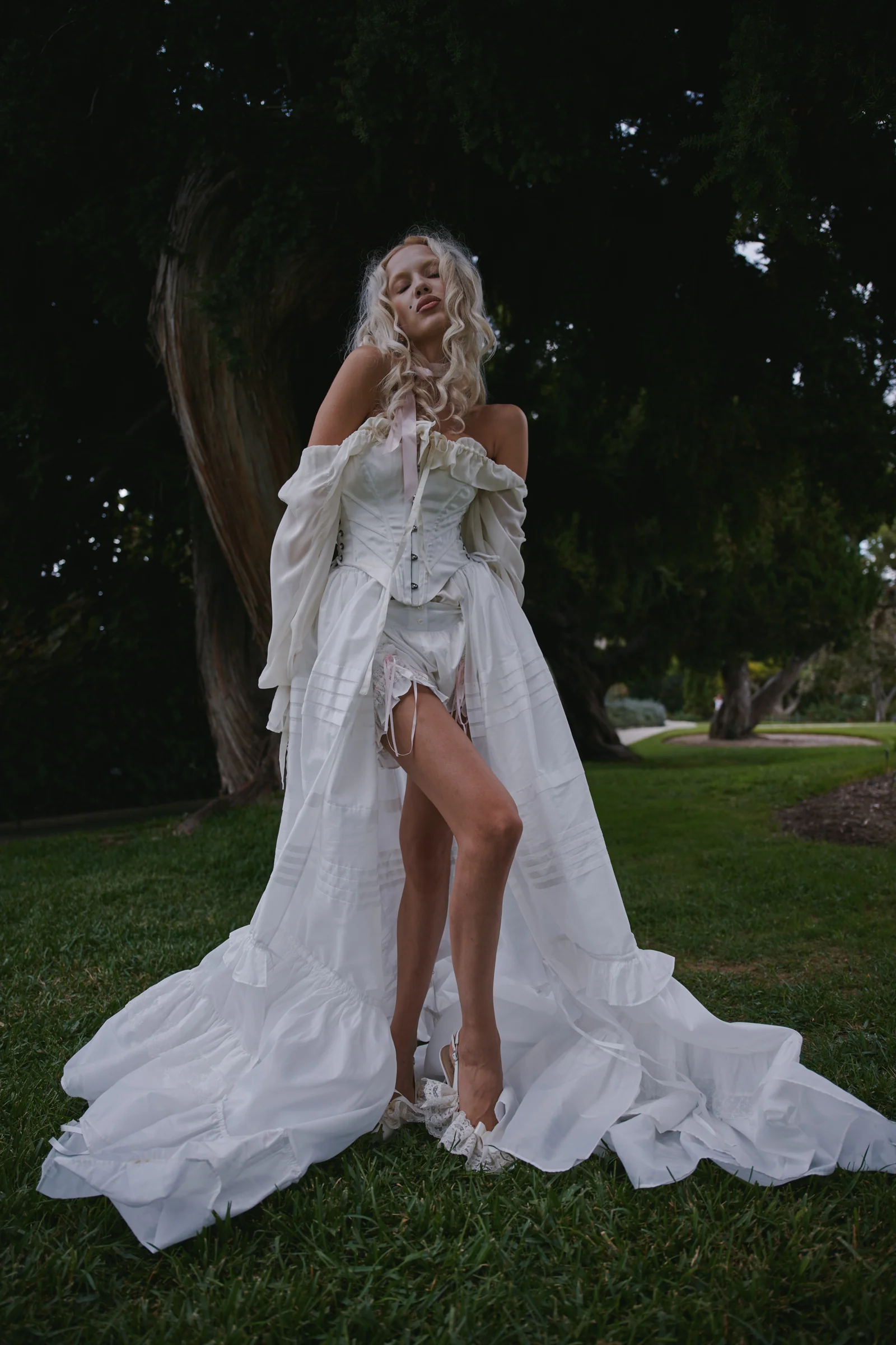 The Ivory Antoinette Bloomer - Image 18