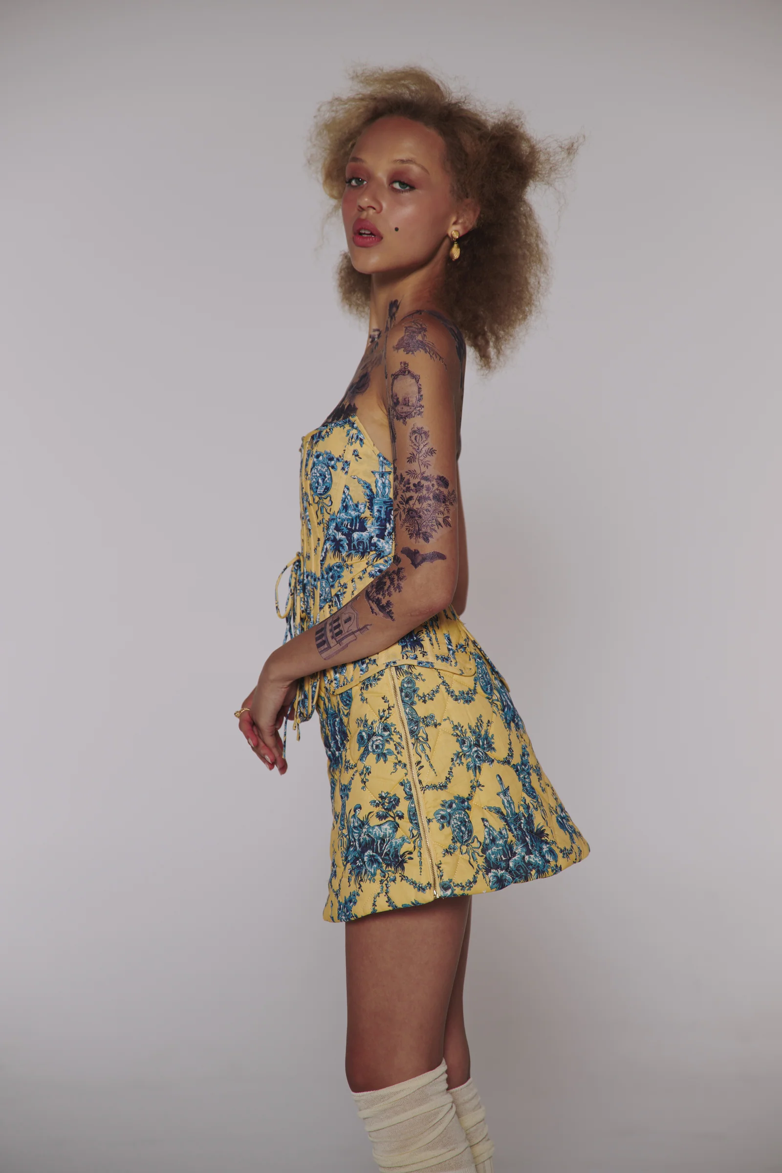 The Lumière Quilted Zipper Skirt - Image 8