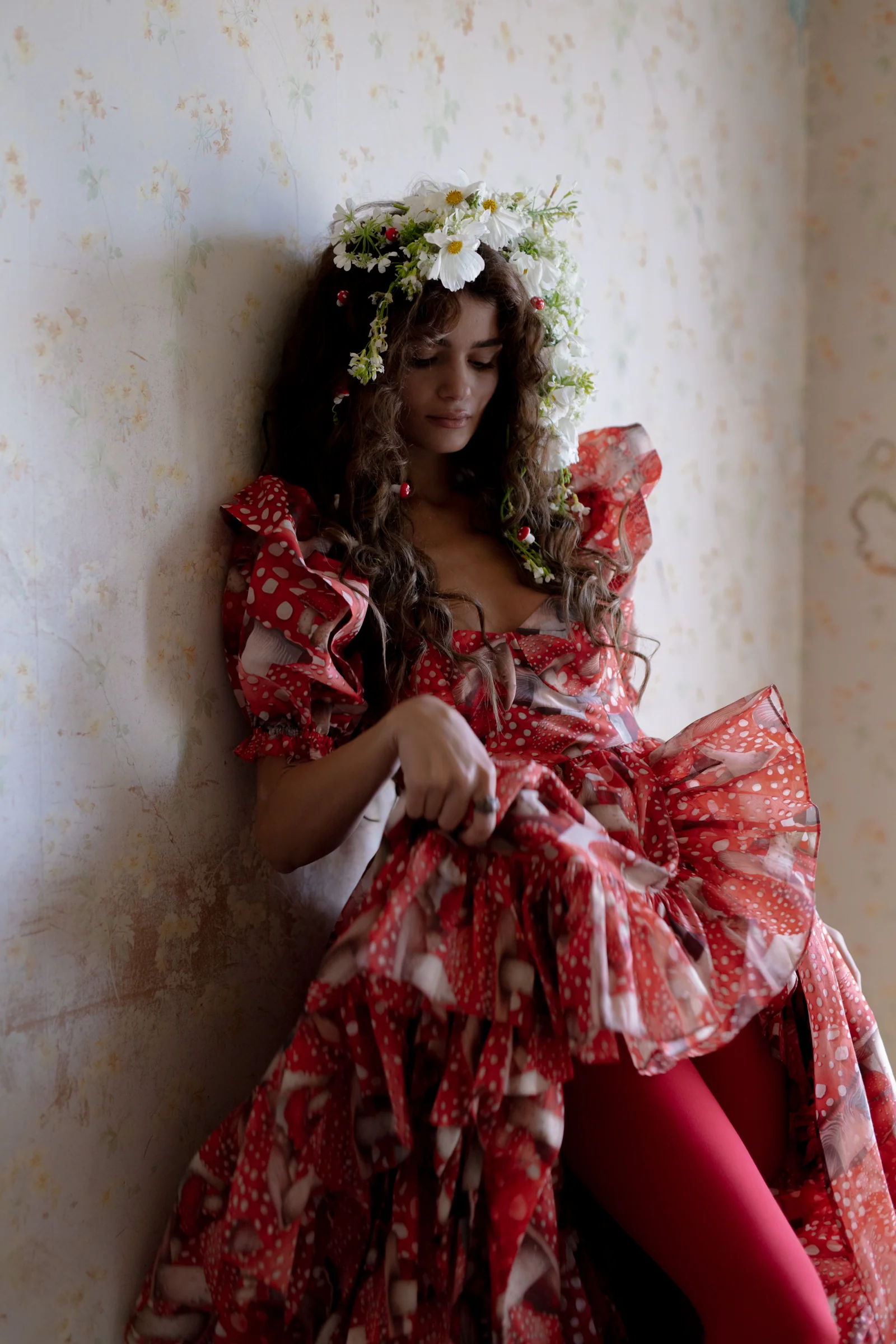 The Toadstool In Bloom Bridal Gown - Image 10