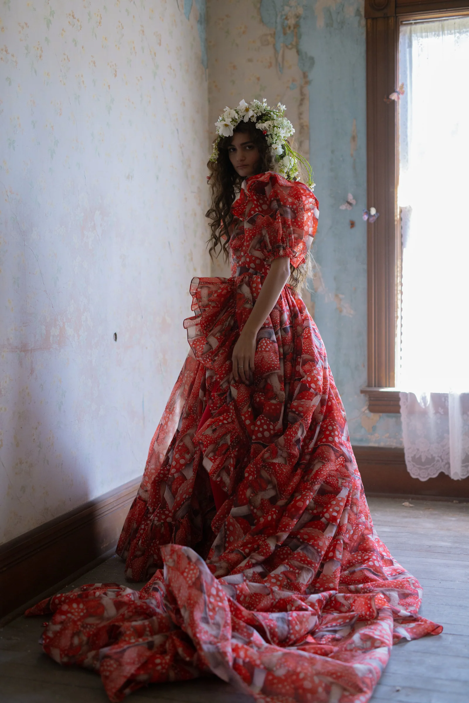 The Toadstool In Bloom Bridal Gown - Image 2